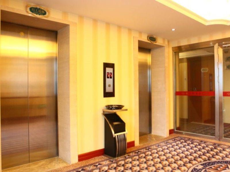 فندق فيينا انترناشونال قوانغتشو رييلواي ستيشن المظهر الخارجي الصورة